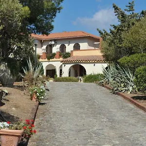  Bed & Breakfast Desideria
