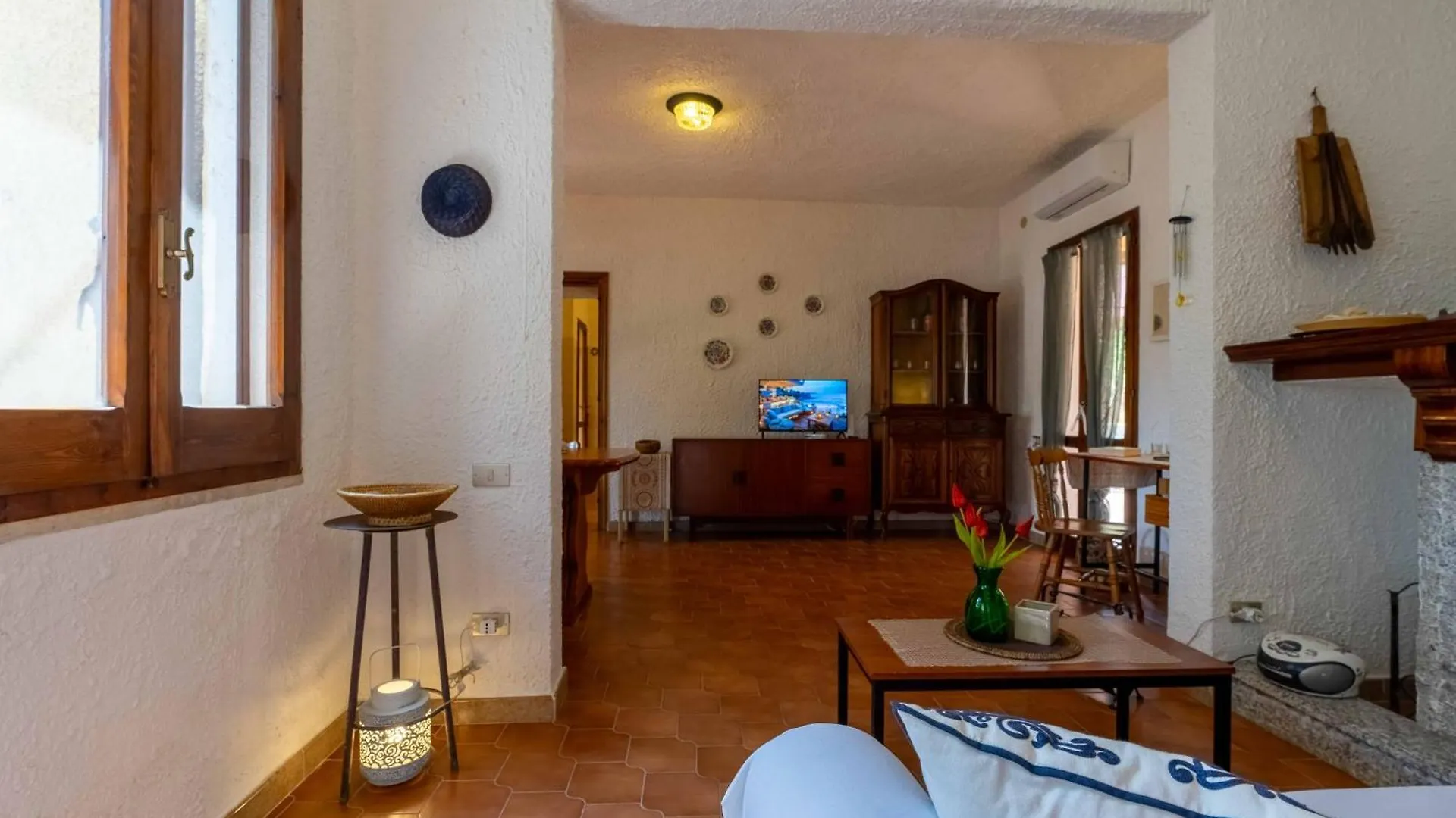 Nuraxi'S Home Capitana Holiday home